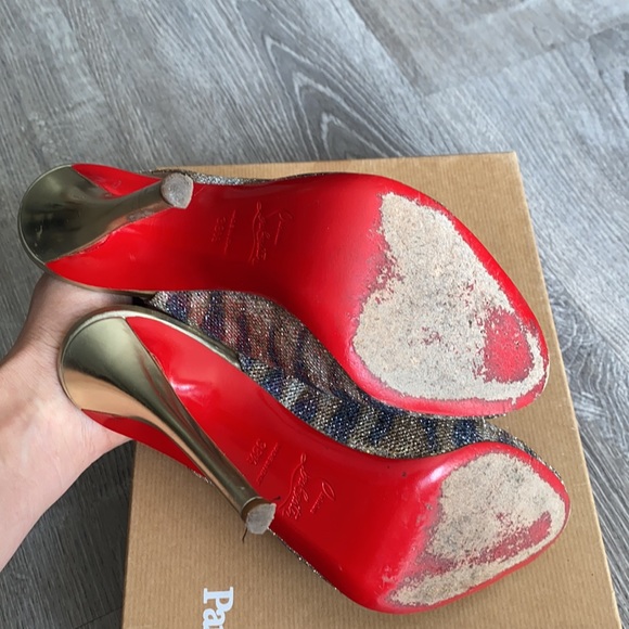 Shoes - Picture 5 of 7